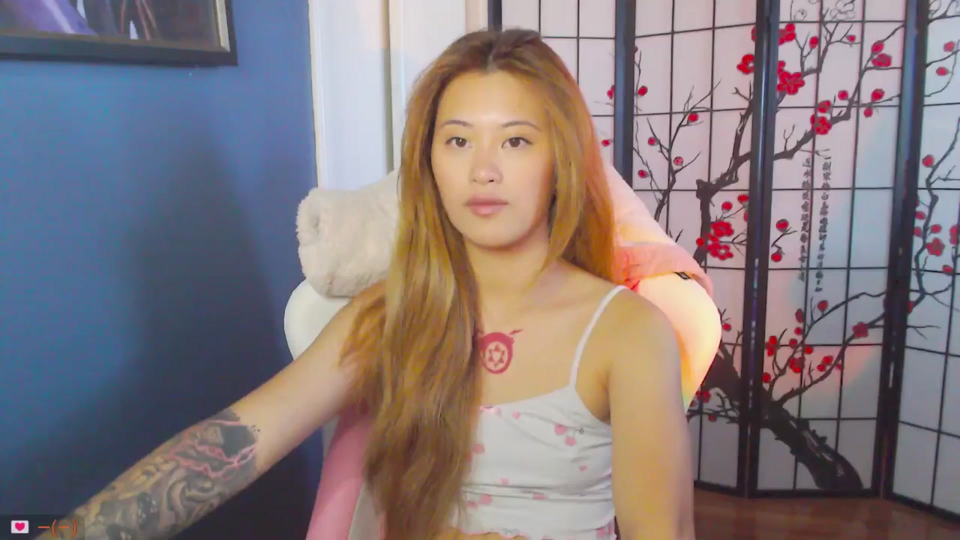 Gallery image thumbnail from MsMoncler's myfreecams stream on, 11/07/2024, 14:51 image 19 of 20