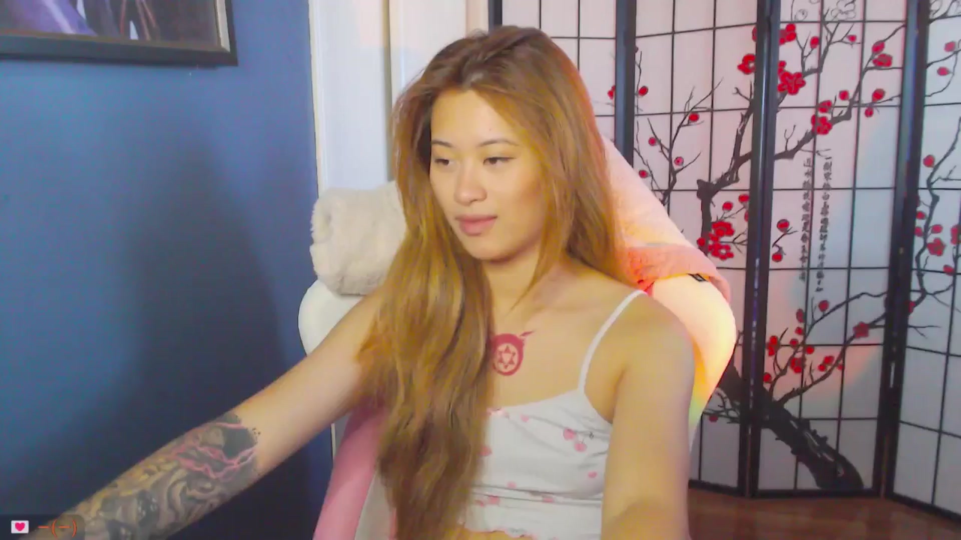 Gallery image thumbnail from MsMoncler's myfreecams stream on, 11/07/2024, 14:51 image 20 of 20
