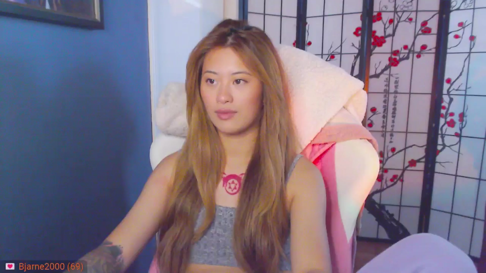 Gallery image thumbnail from MsMoncler's myfreecams stream on, 11/08/2024, 16:35 image 8 of 20