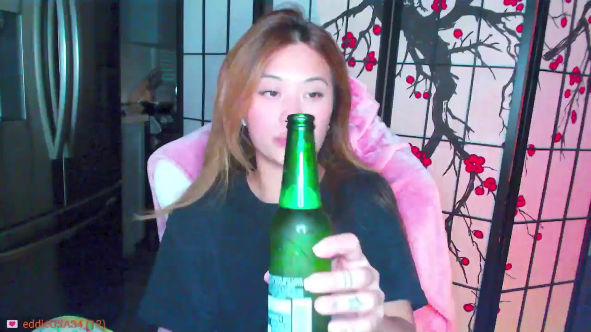 Gallery image thumbnail from MsMoncler's myfreecams stream on, 11/19/2024, 02:47 image 11 of 20