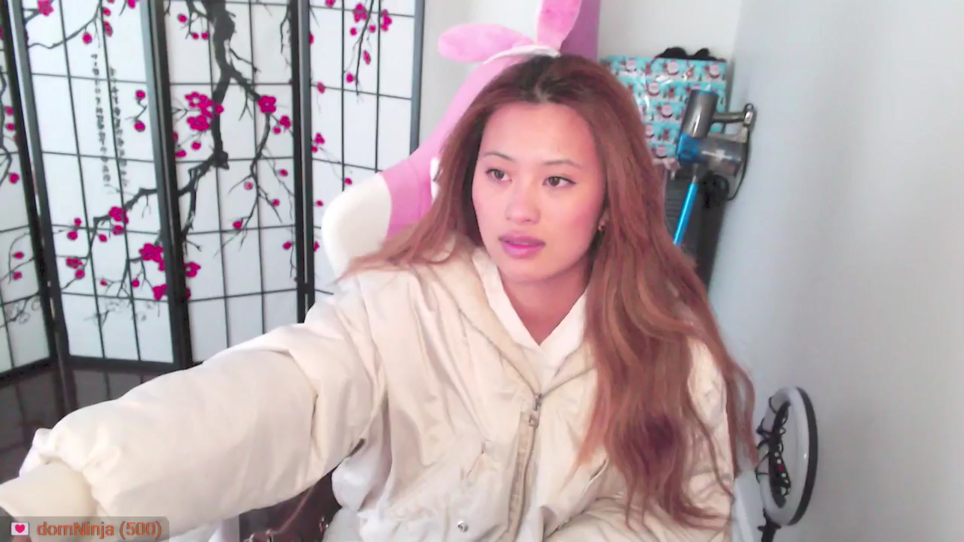 Gallery image thumbnail from MsMoncler's myfreecams stream on, 02/05/2025, 17:55 image 18 of 20