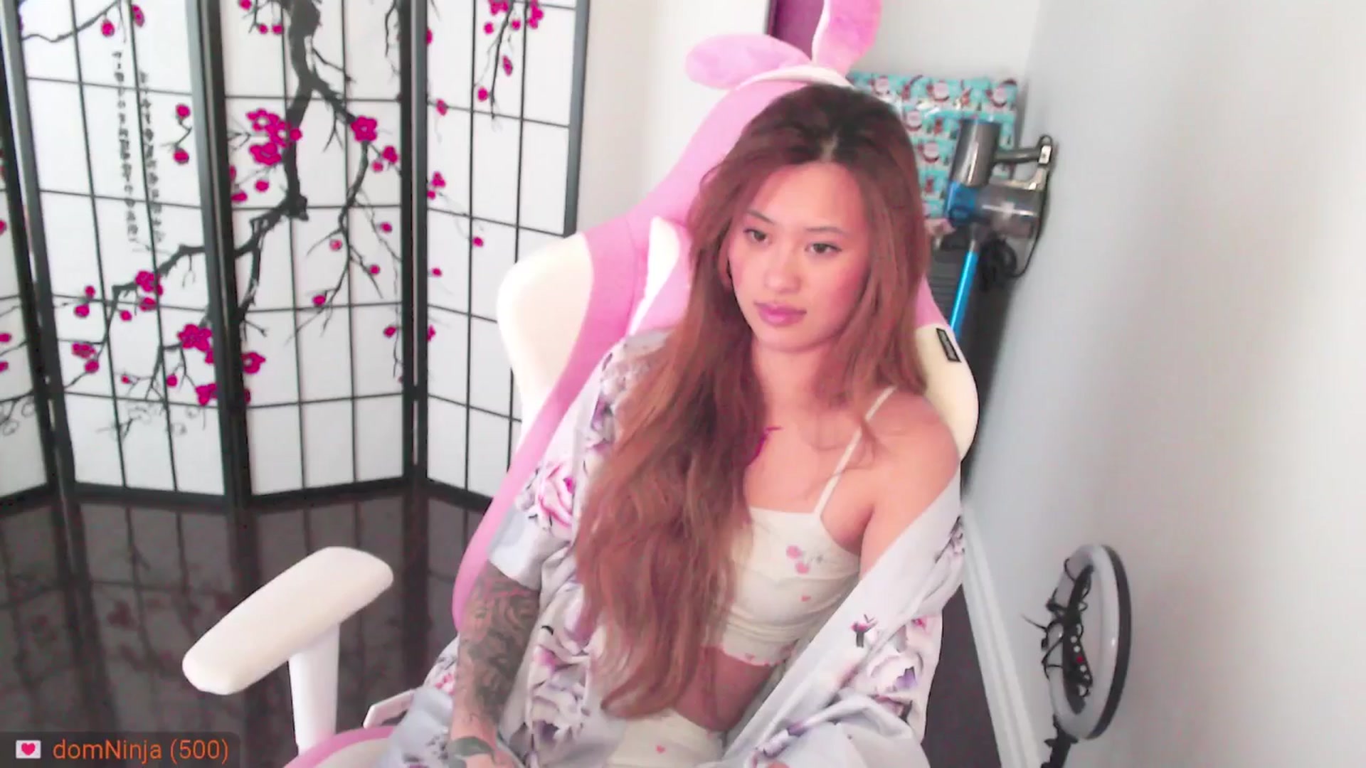 Gallery image thumbnail from MsMoncler's myfreecams stream on, 02/05/2025, 17:55 image 4 of 20