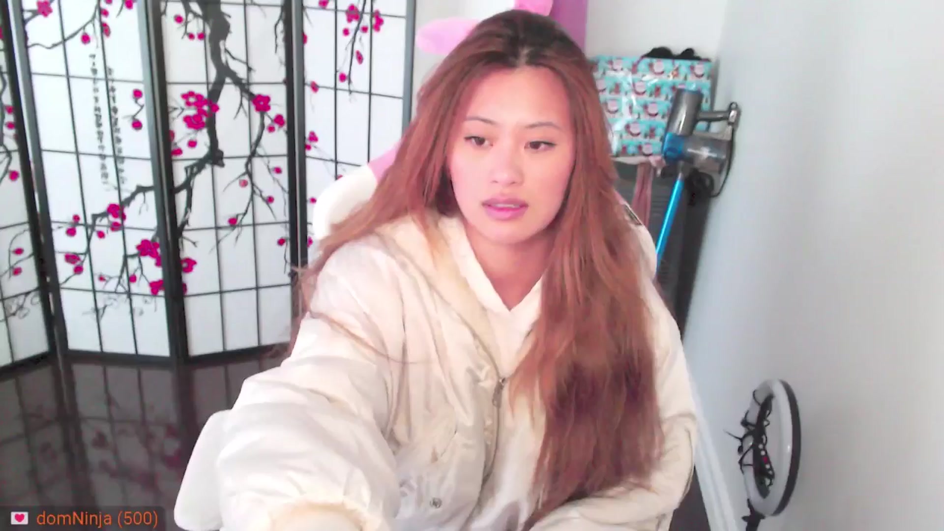 Gallery image thumbnail from MsMoncler's myfreecams stream on, 02/05/2025, 17:55 image 16 of 20