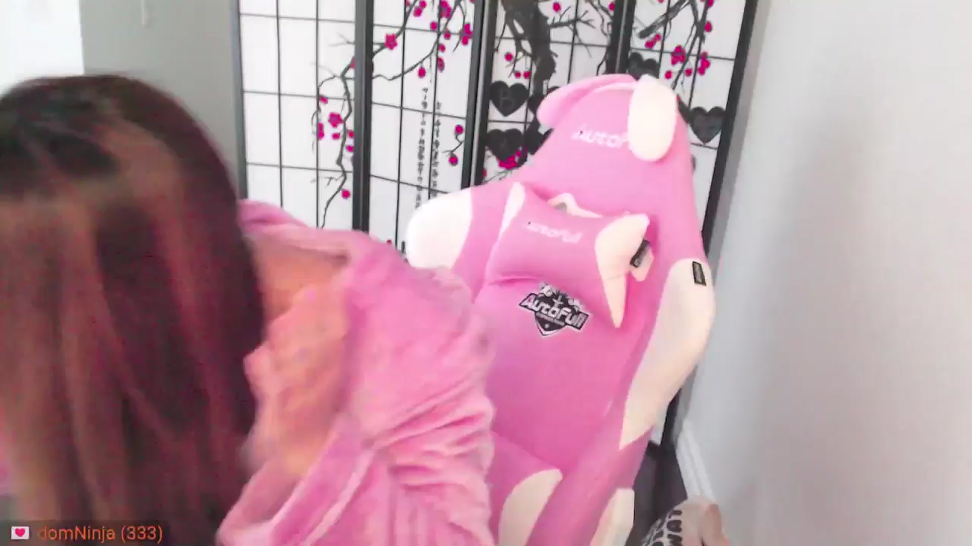 Gallery image thumbnail from MsMoncler's myfreecams stream on, 02/14/2025, 19:24 image 19 of 20