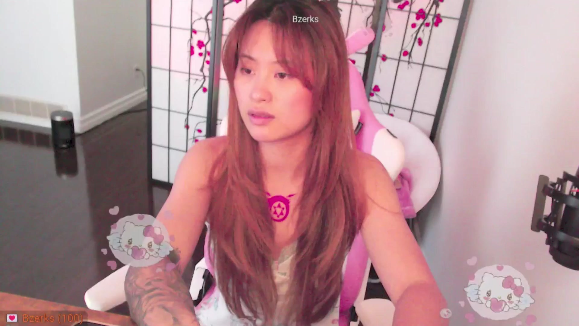 Gallery image thumbnail from MsMoncler's myfreecams stream on, 03/13/2025, 18:12 image 1 of 20