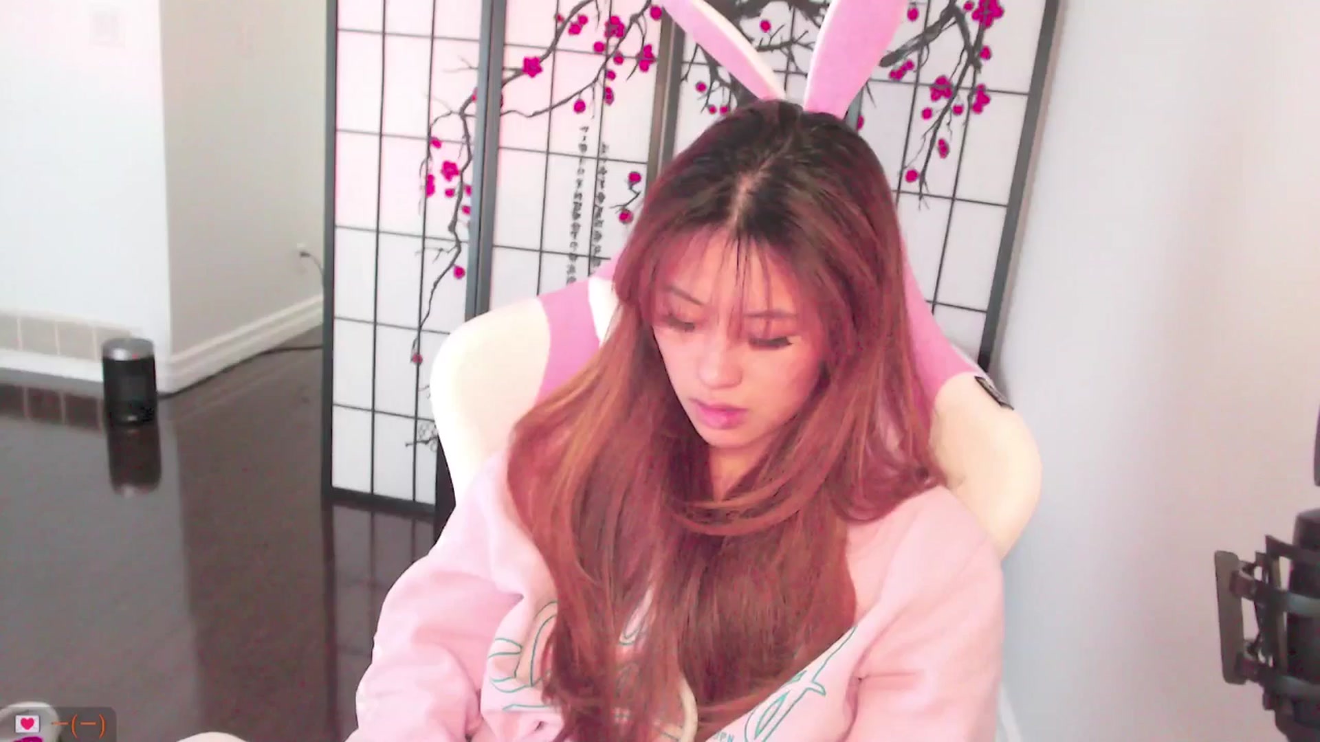 Gallery image thumbnail from MsMoncler's myfreecams stream on, 03/14/2025, 17:26 image 1 of 20