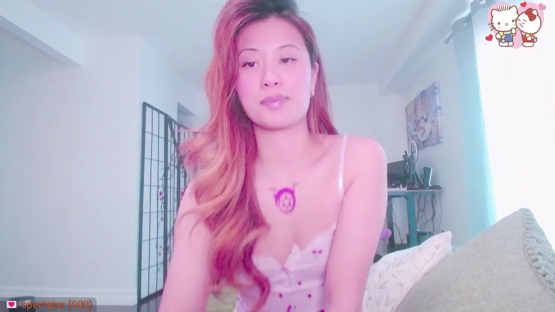 Gallery image thumbnail from MsMoncler's myfreecams stream on, 04/01/2025, 17:29 image 16 of 20
