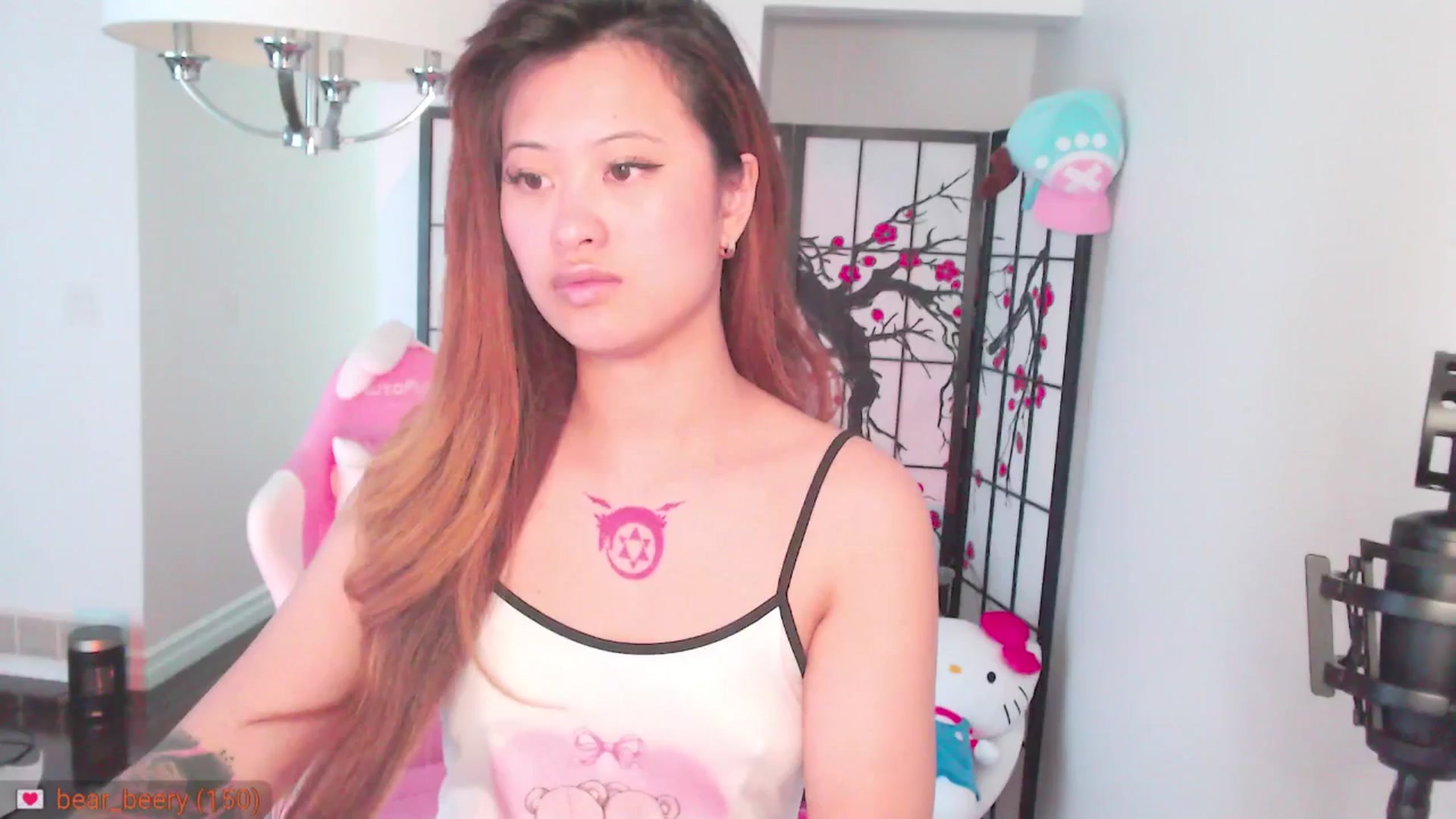Gallery image thumbnail from MsMoncler's myfreecams stream on, 04/22/2025, 17:53 image 8 of 20