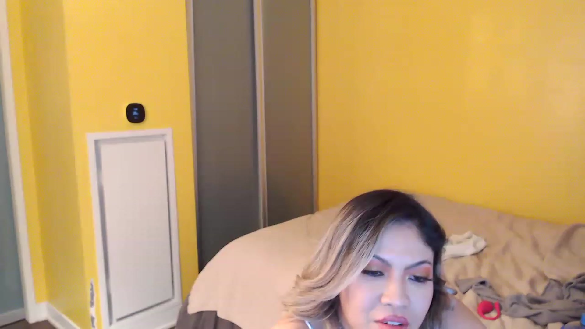 Gallery image thumbnail from MsNikkii's myfreecams stream on, 12/30/2022, 05:12 image 14 of 20