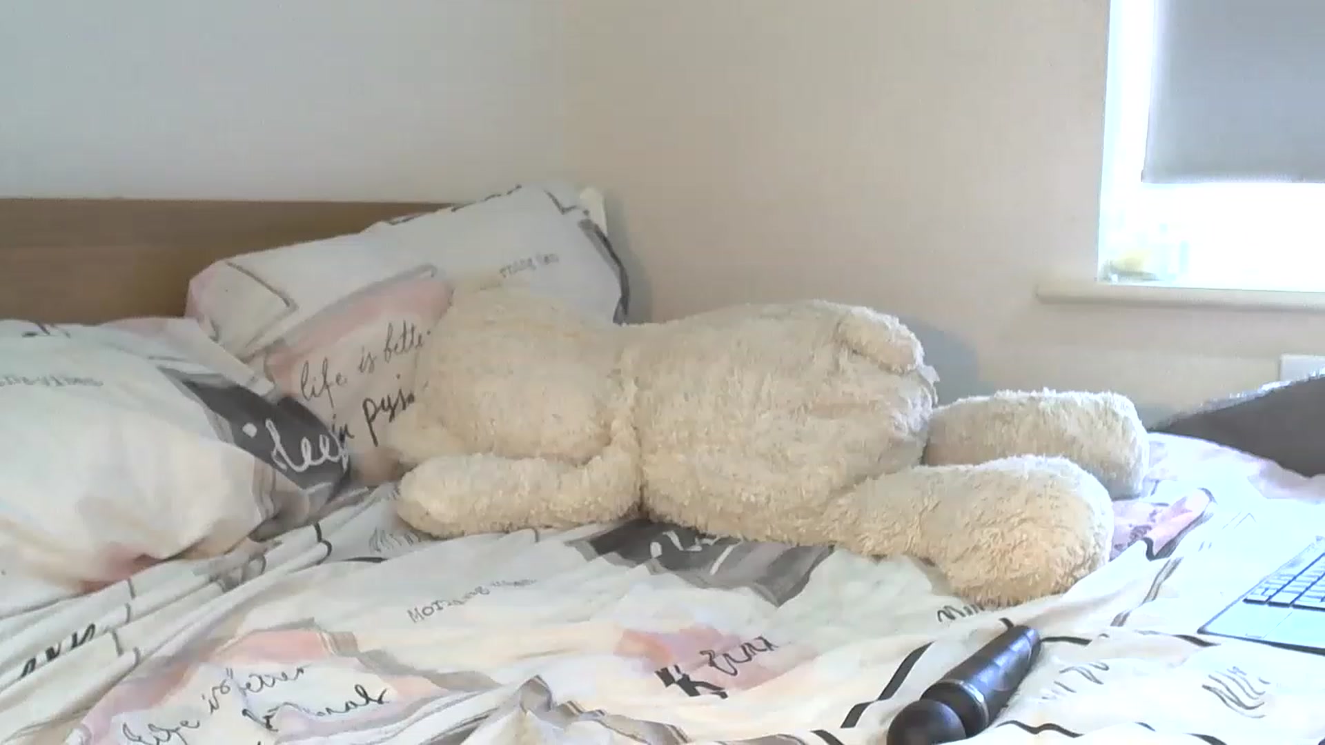 Gallery image thumbnail from MsParisGrey's myfreecams stream on, 11/28/2022, 12:13 image 19 of 20