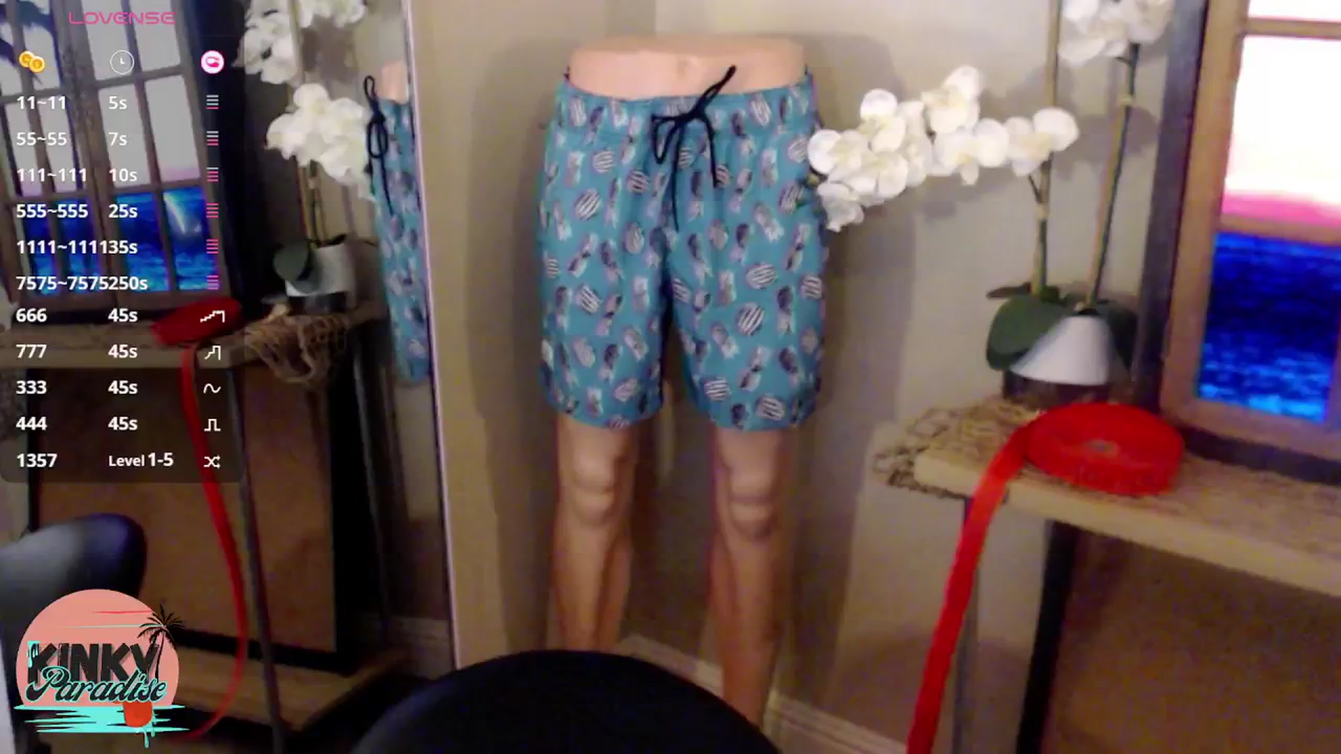 Gallery image thumbnail from MsPeffercorn's myfreecams stream on, 10/30/2024, 20:51 image 6 of 20