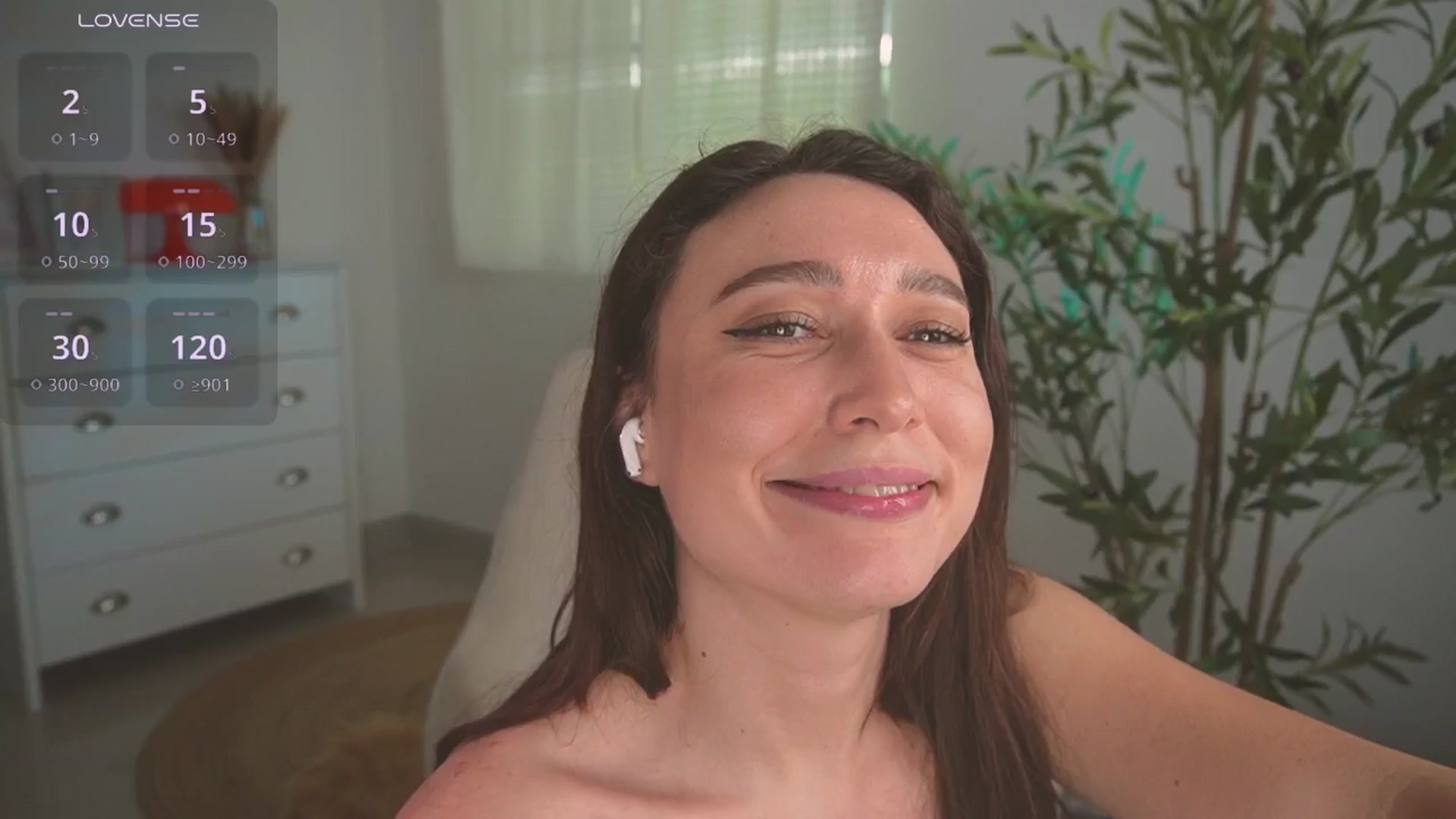 Gallery image thumbnail from MsPixar's myfreecams stream on, 05/01/2026, 08:20 image 7 of 20