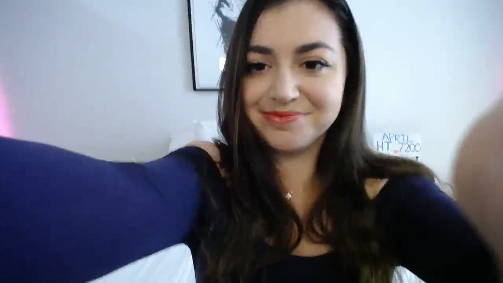 Gallery image thumbnail from MsRaspy's myfreecams stream on, 04/15/2025, 23:30 image 5 of 20
