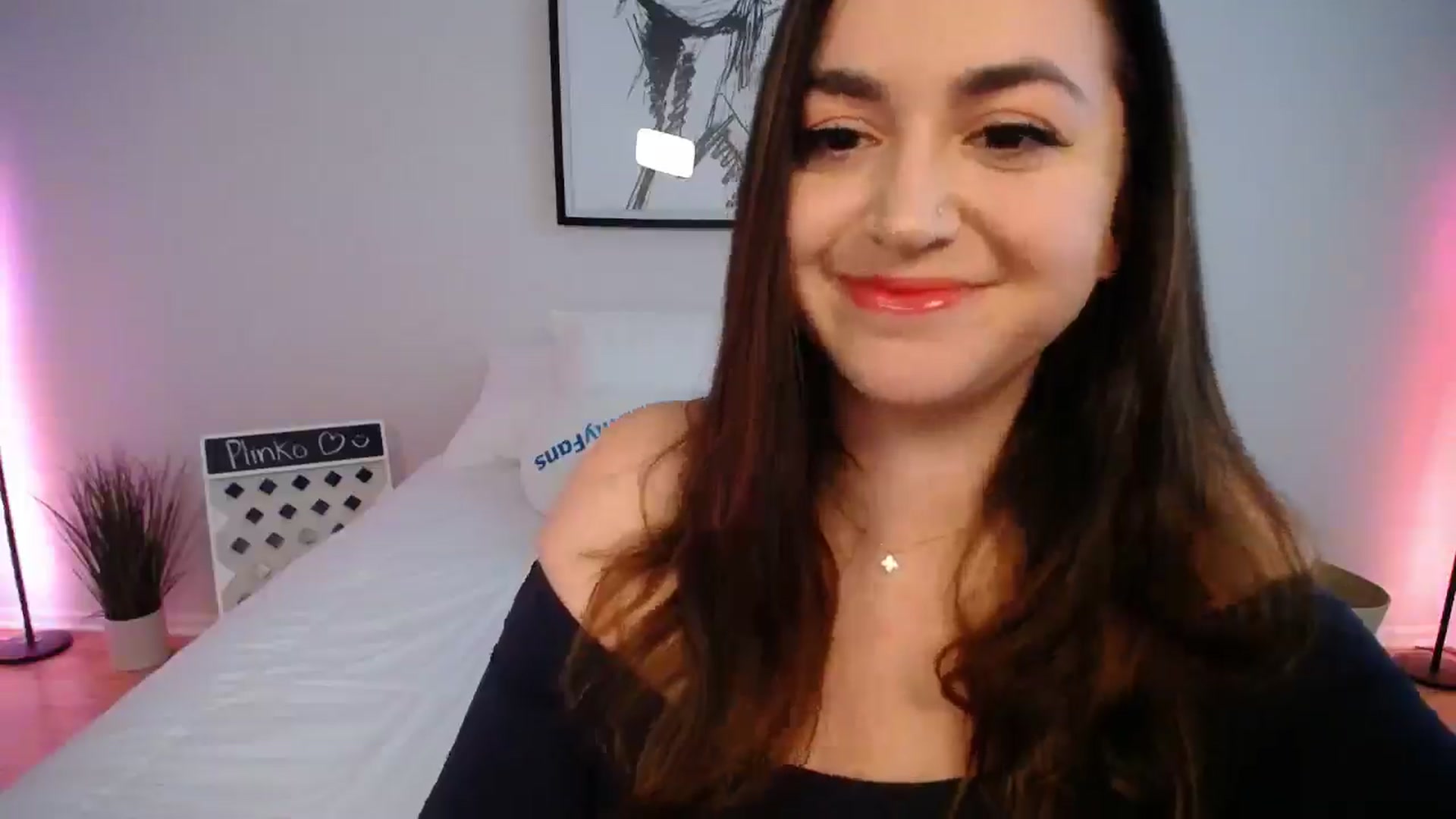 Gallery image thumbnail from MsRaspy's myfreecams stream on, 04/15/2025, 23:30 image 3 of 20