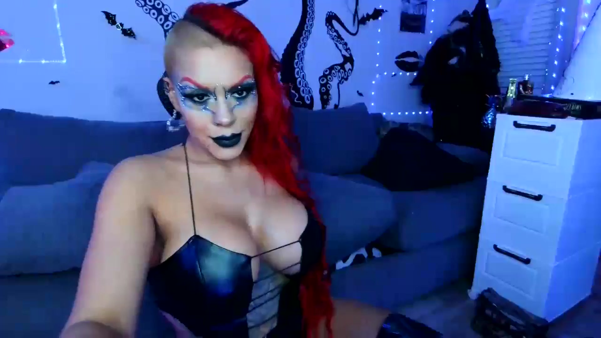 Gallery image thumbnail from MsRedX's myfreecams stream on, 10/04/2024, 10:05 image 14 of 20