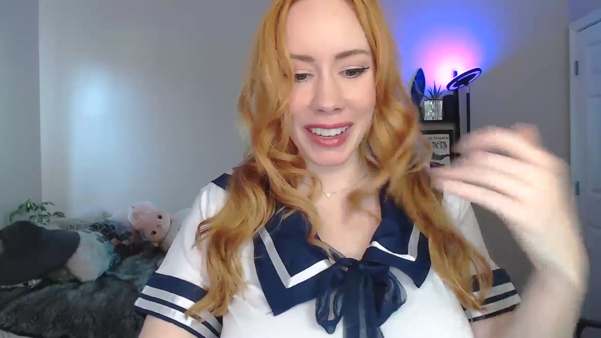 Gallery image thumbnail from MsRedheadMILF's myfreecams stream on, 12/16/2024, 17:25 image 18 of 20