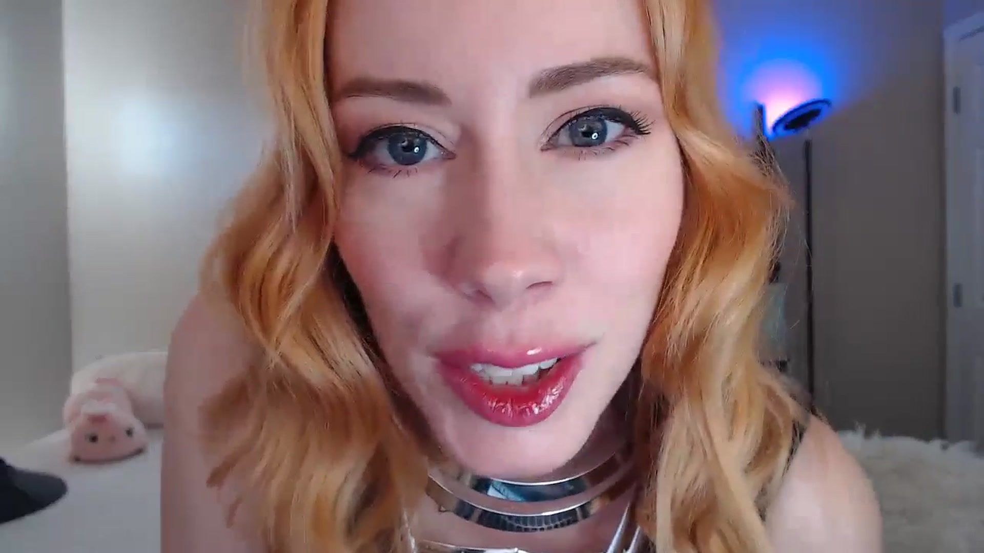 Gallery image thumbnail from MsRedheadMILF's myfreecams stream on, 12/31/2024, 21:50 image 4 of 20