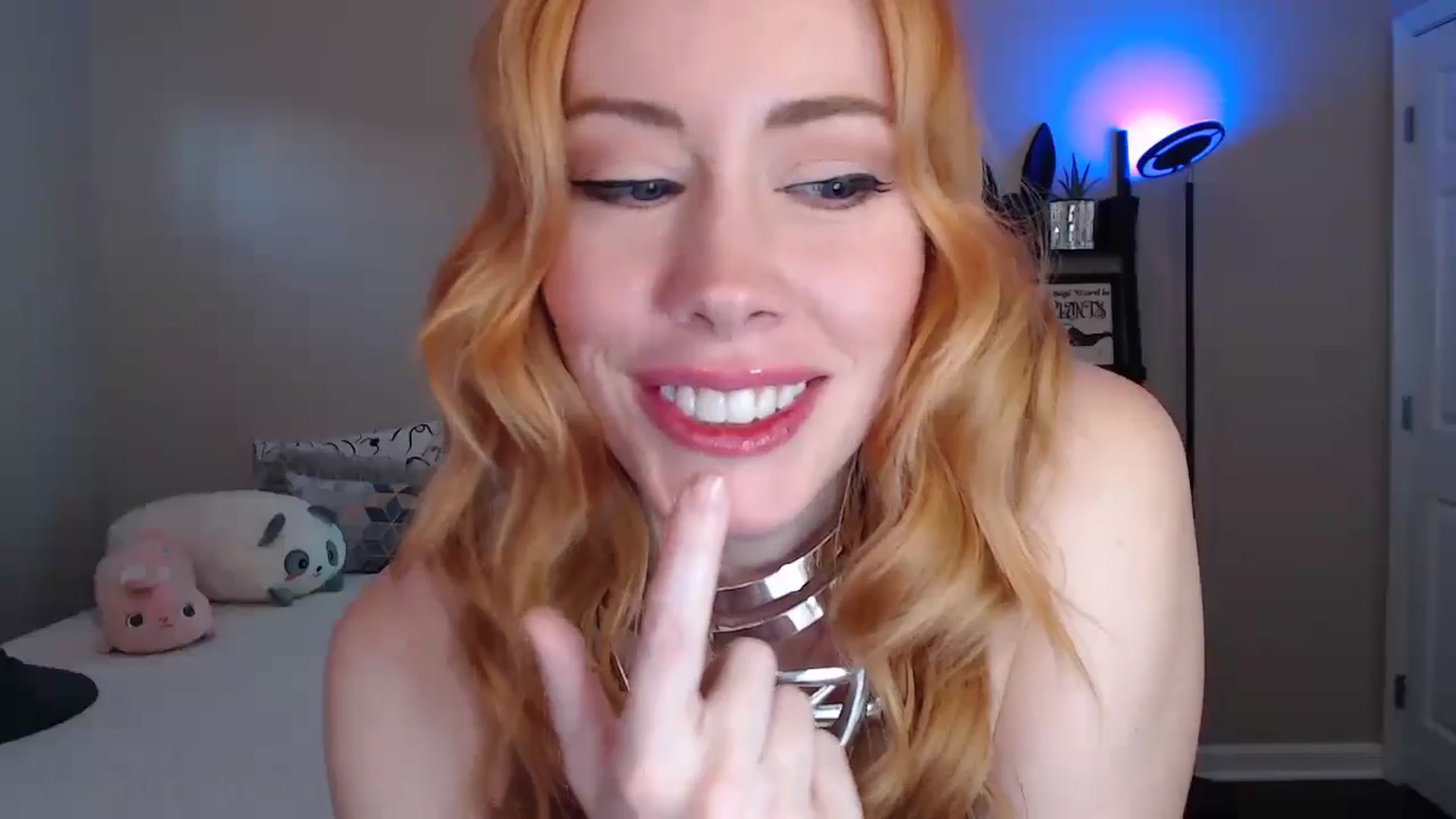 Gallery image thumbnail from MsRedheadMILF's myfreecams stream on, 12/31/2024, 22:30 image 20 of 20