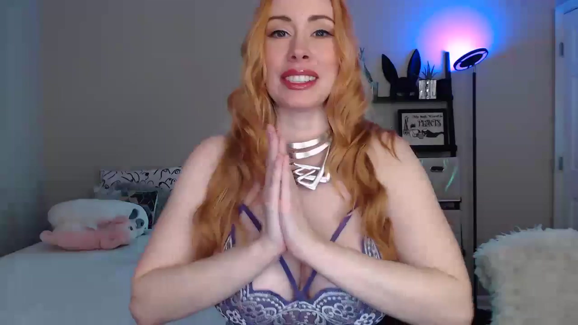Gallery image thumbnail from MsRedheadMILF's myfreecams stream on, 01/06/2025, 24:00 image 13 of 20