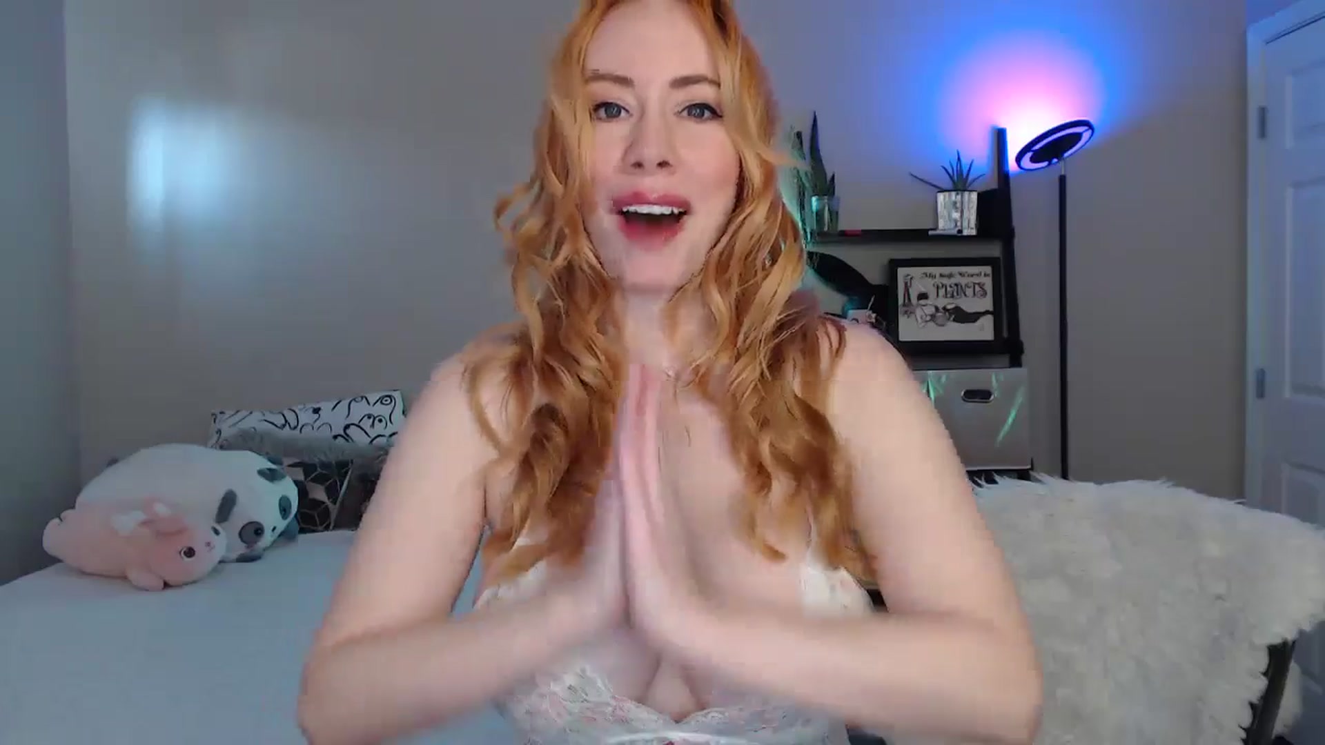 Gallery image thumbnail from MsRedheadMILF's myfreecams stream on, 01/13/2025, 18:24 image 7 of 20