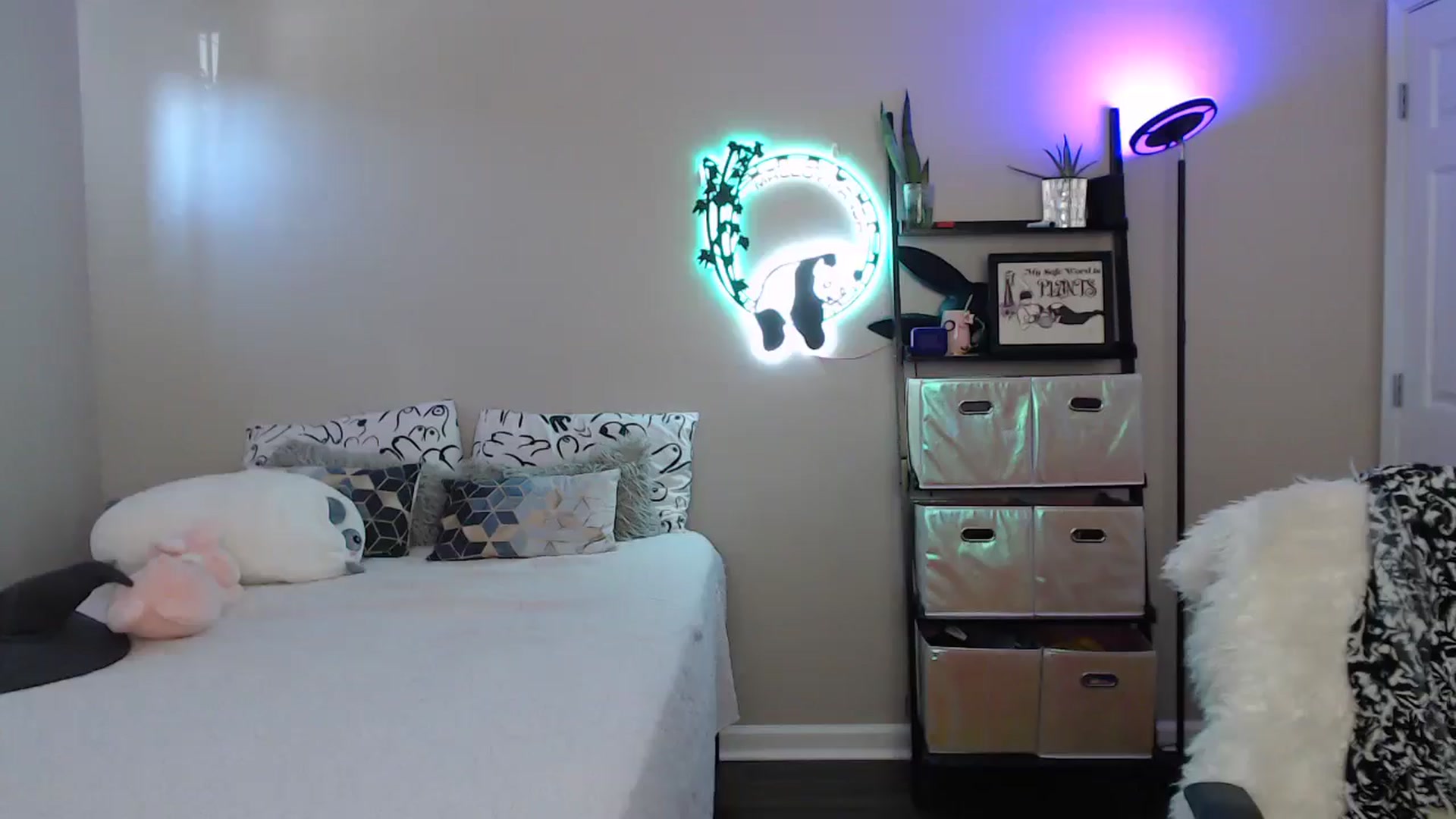 Gallery image thumbnail from MsRedheadMILF's myfreecams stream on, 01/24/2025, 17:40 image 20 of 20