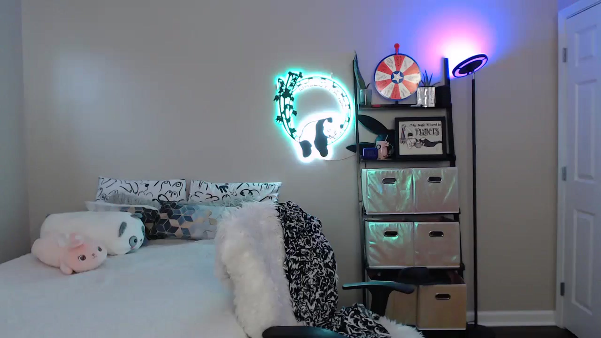 Gallery image thumbnail from MsRedheadMILF's myfreecams stream on, 02/06/2025, 15:09 image 20 of 20