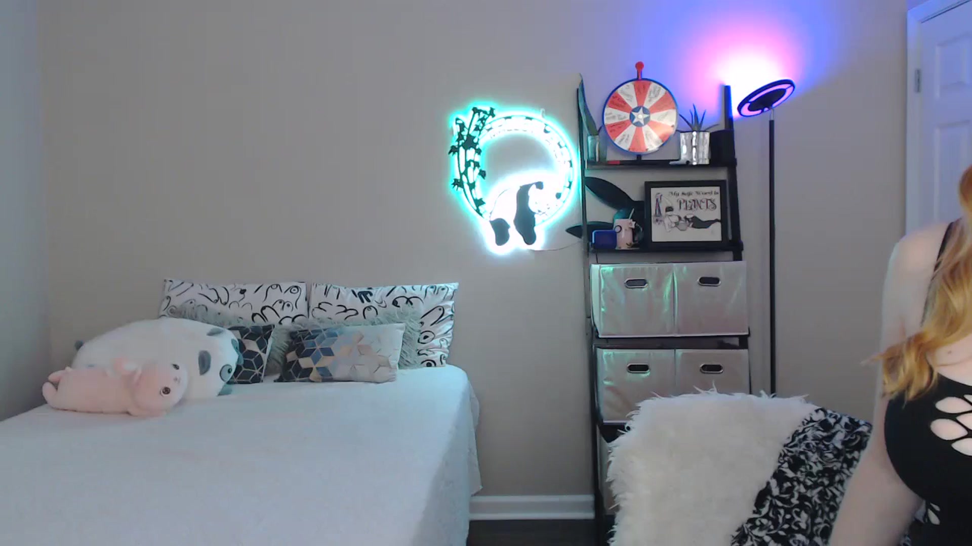Gallery image thumbnail from MsRedheadMILF's myfreecams stream on, 02/09/2025, 01:44 image 20 of 20
