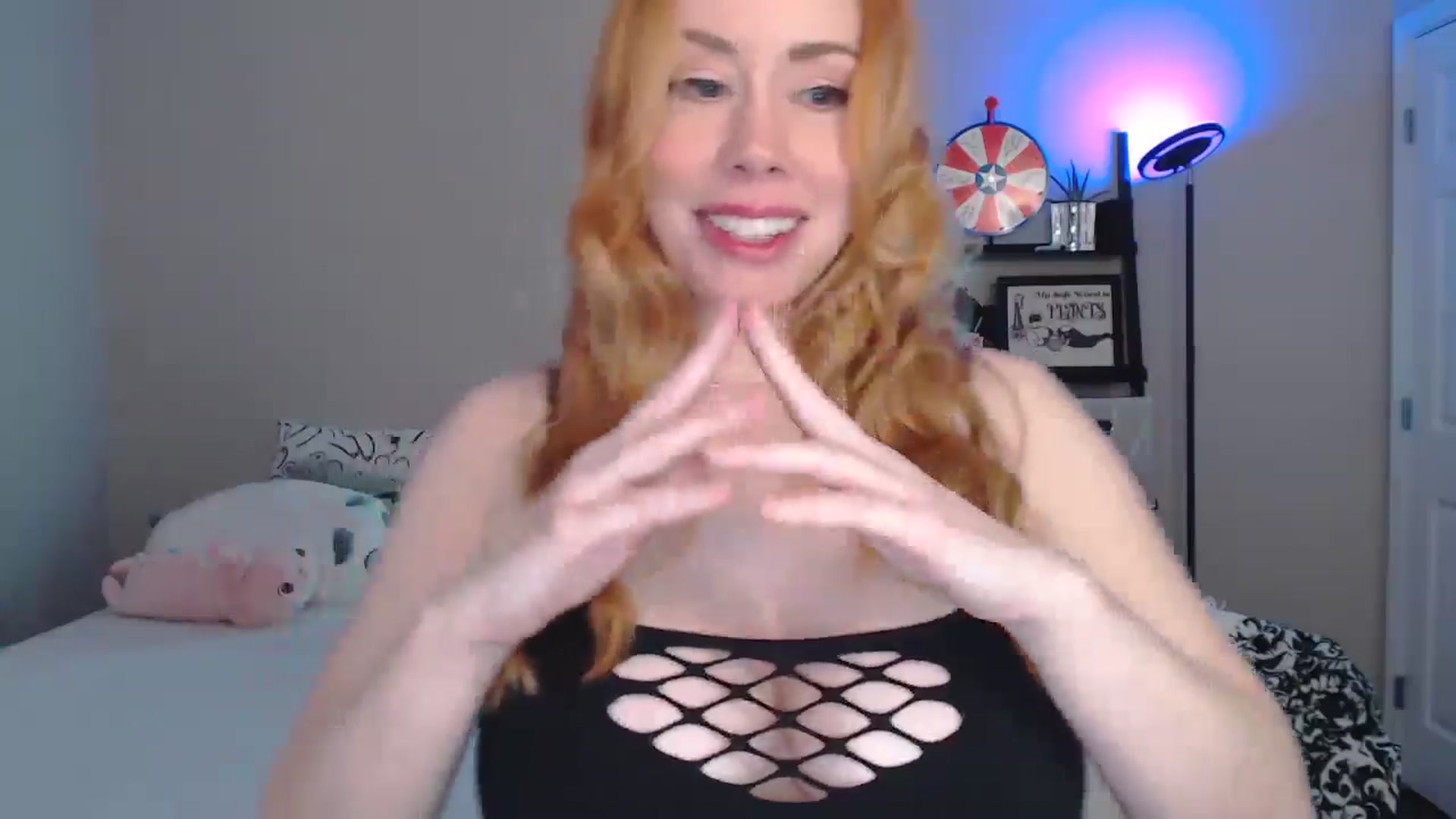 Gallery image thumbnail from MsRedheadMILF's myfreecams stream on, 02/09/2025, 01:44 image 6 of 20