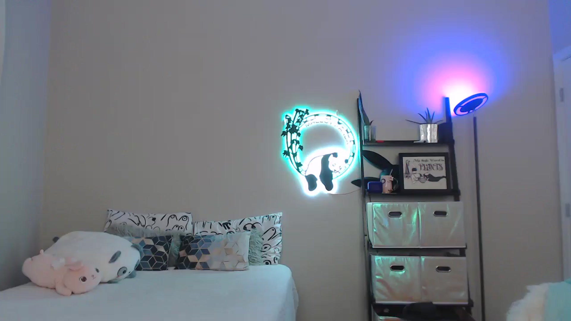 Gallery image thumbnail from MsRedheadMILF's myfreecams stream on, 02/16/2025, 04:19 image 18 of 20