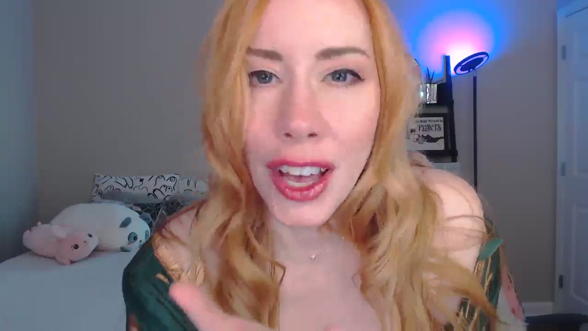Gallery image thumbnail from MsRedheadMILF's myfreecams stream on, 02/20/2025, 02:34 image 4 of 20