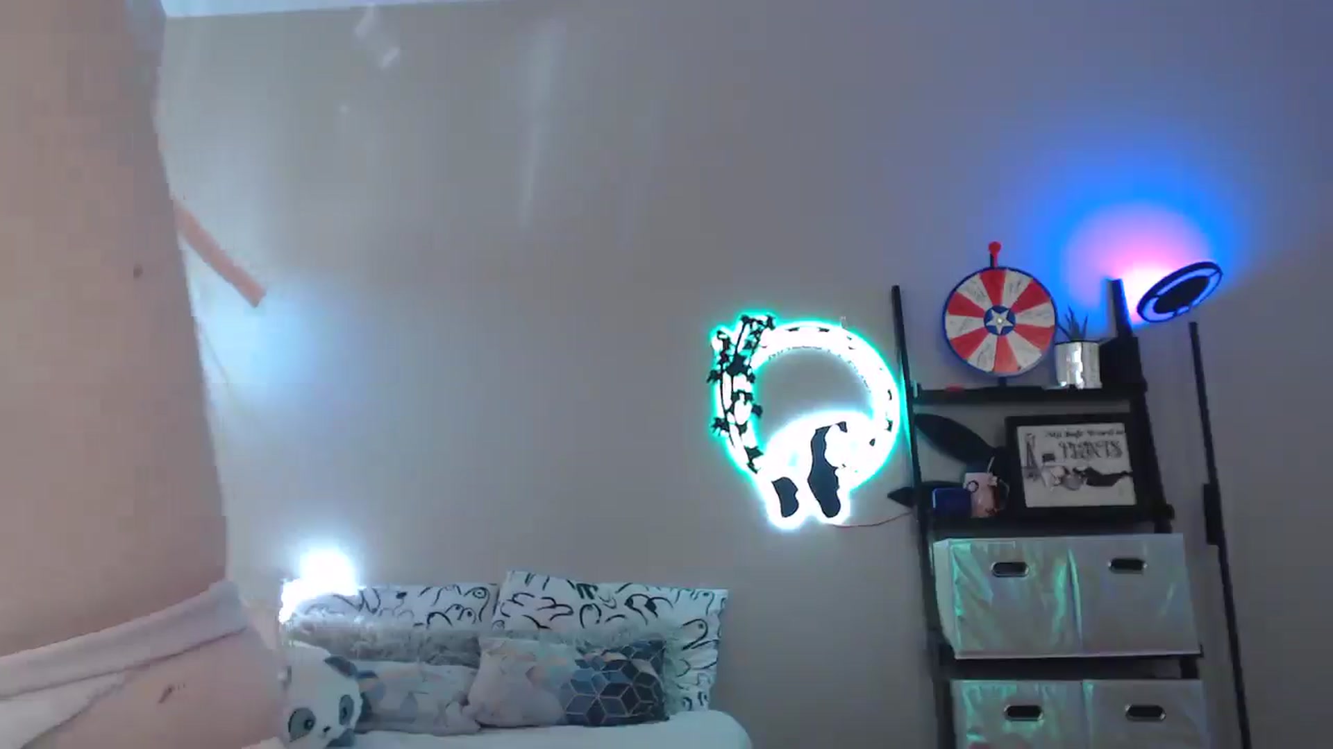 Gallery image thumbnail from MsRedheadMILF's myfreecams stream on, 02/25/2025, 19:59 image 19 of 20