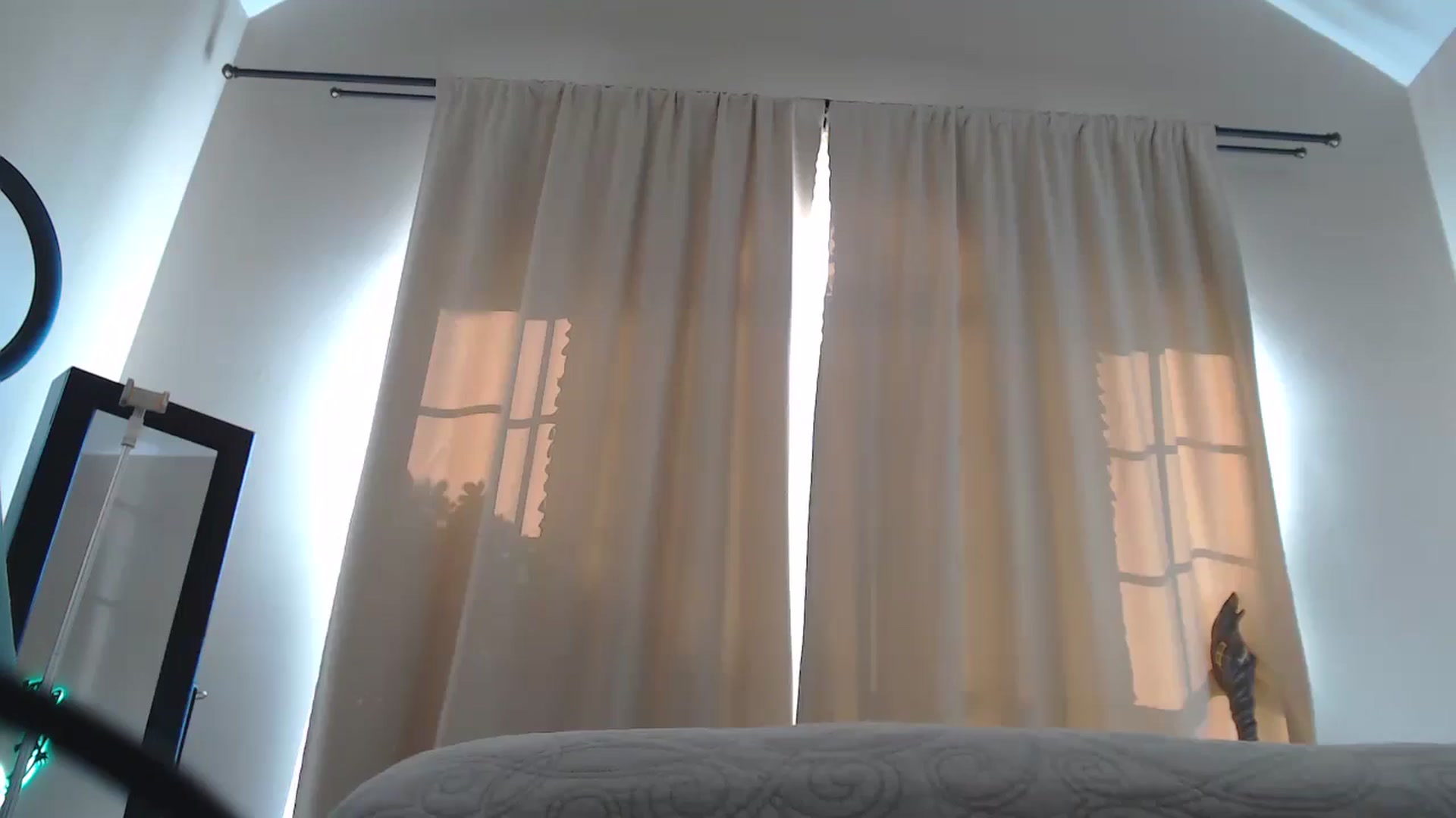 Gallery image thumbnail from MsRedheadMILF's myfreecams stream on, 03/21/2025, 21:12 image 9 of 20
