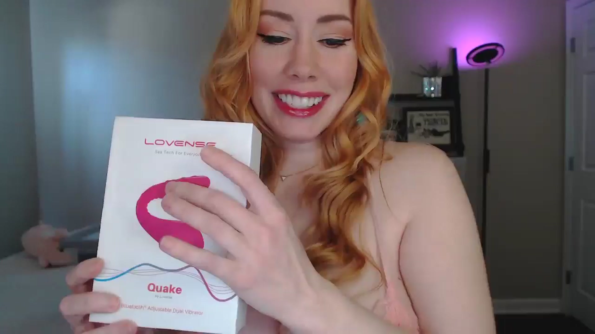 Gallery image thumbnail from MsRedheadMILF's myfreecams stream on, 04/10/2025, 15:43 image 15 of 20