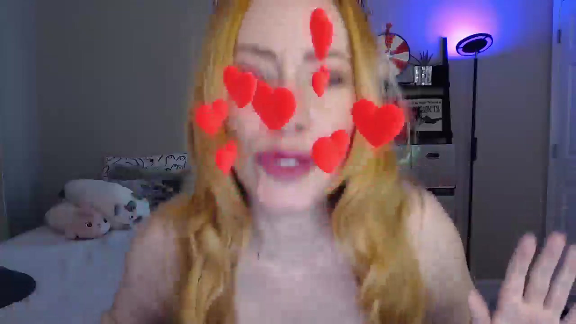 Gallery image thumbnail from MsRedheadMILF's myfreecams stream on, 04/20/2025, 01:22 image 15 of 20