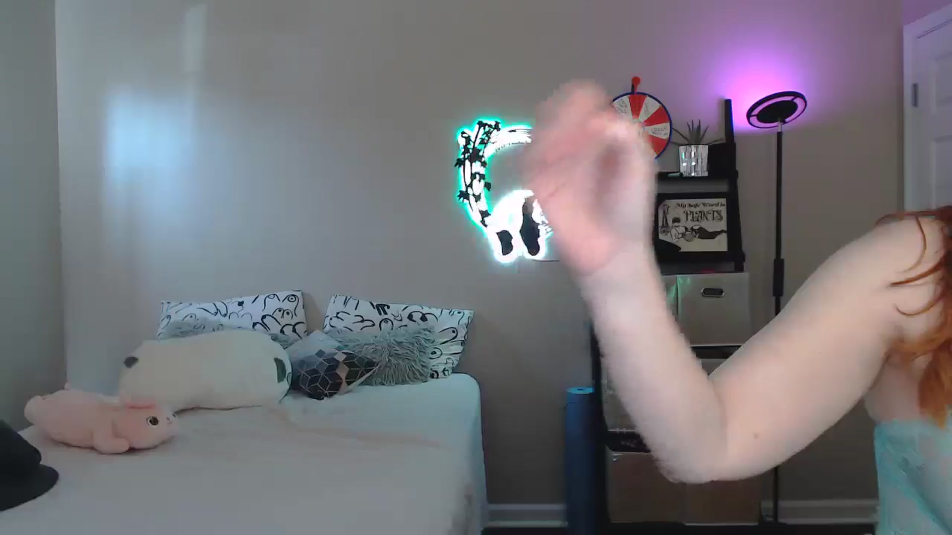 Gallery image thumbnail from MsRedheadMILF's myfreecams stream on, 04/25/2025, 16:49 image 18 of 20