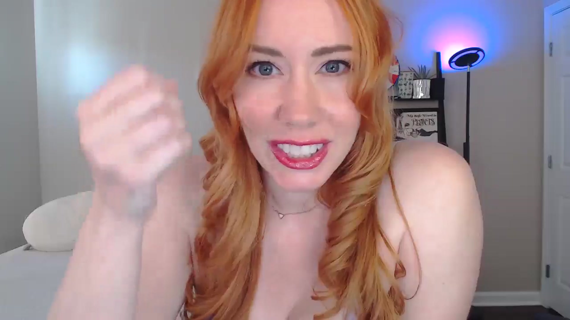Gallery image thumbnail from MsRedheadMILF's myfreecams stream on, 06/08/2025, 22:09 image 13 of 20