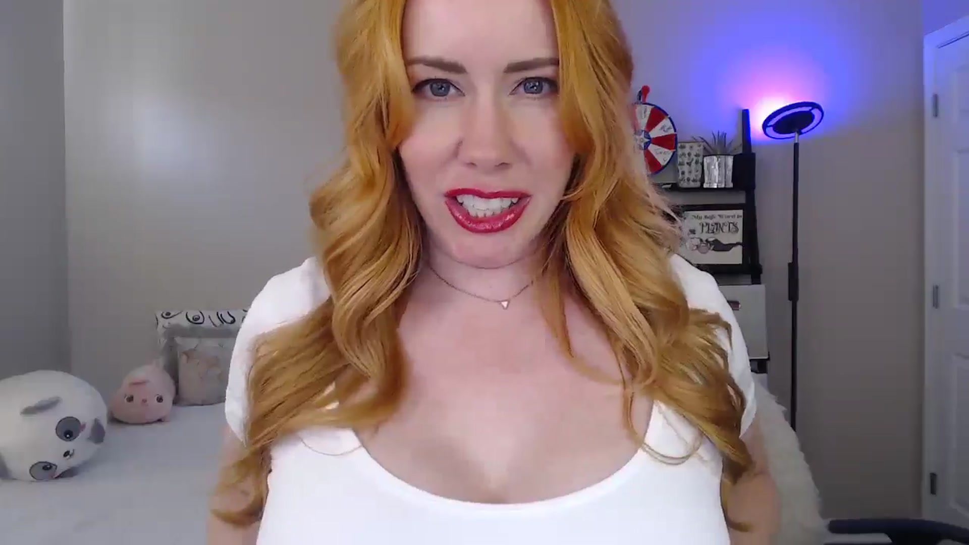 Gallery image thumbnail from MsRedheadMILF's myfreecams stream on, 07/04/2025, 24:28 image 2 of 20