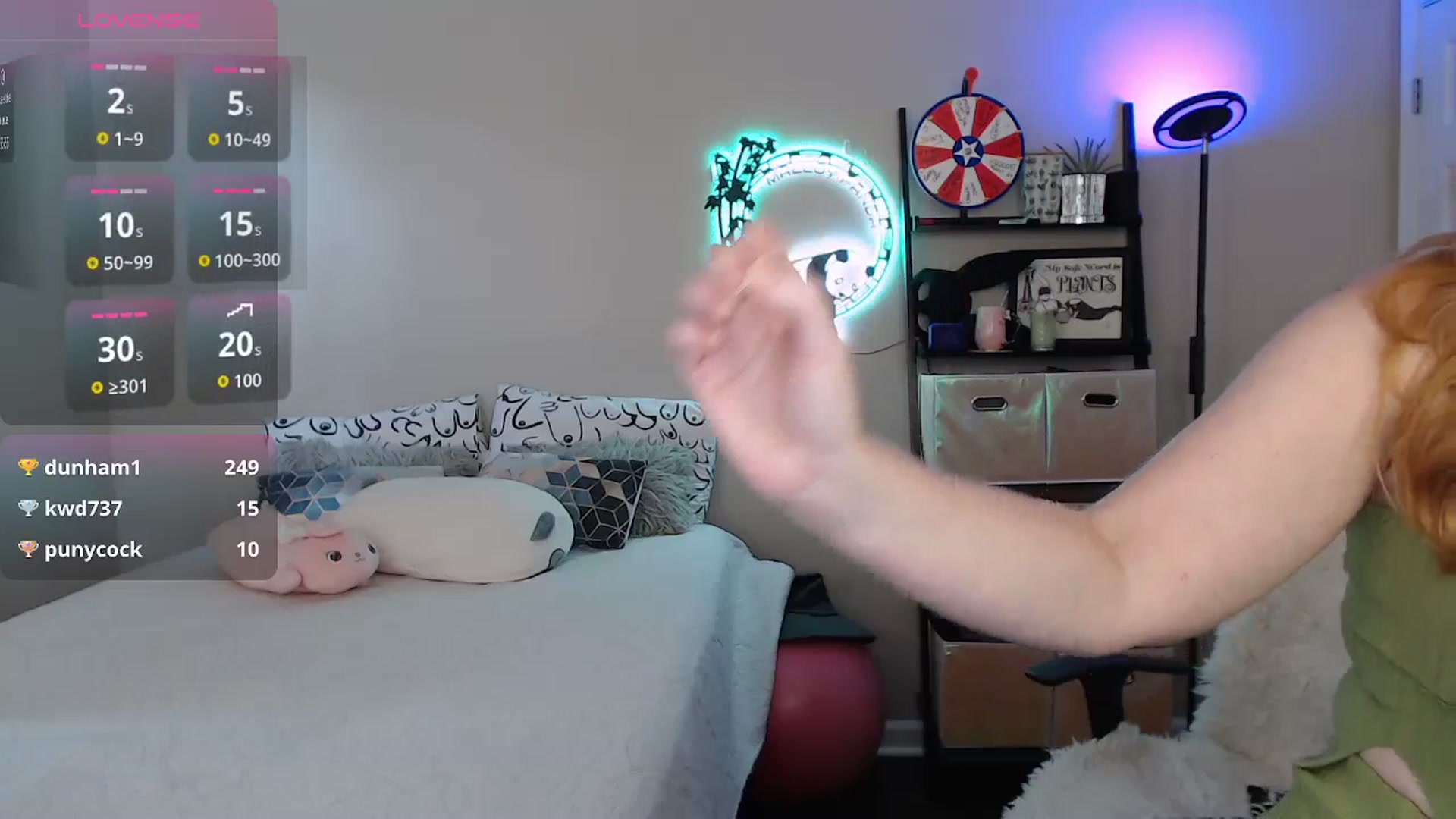 Gallery image thumbnail from MsRedheadMILF's myfreecams stream on, 08/19/2025, 22:46 image 5 of 20