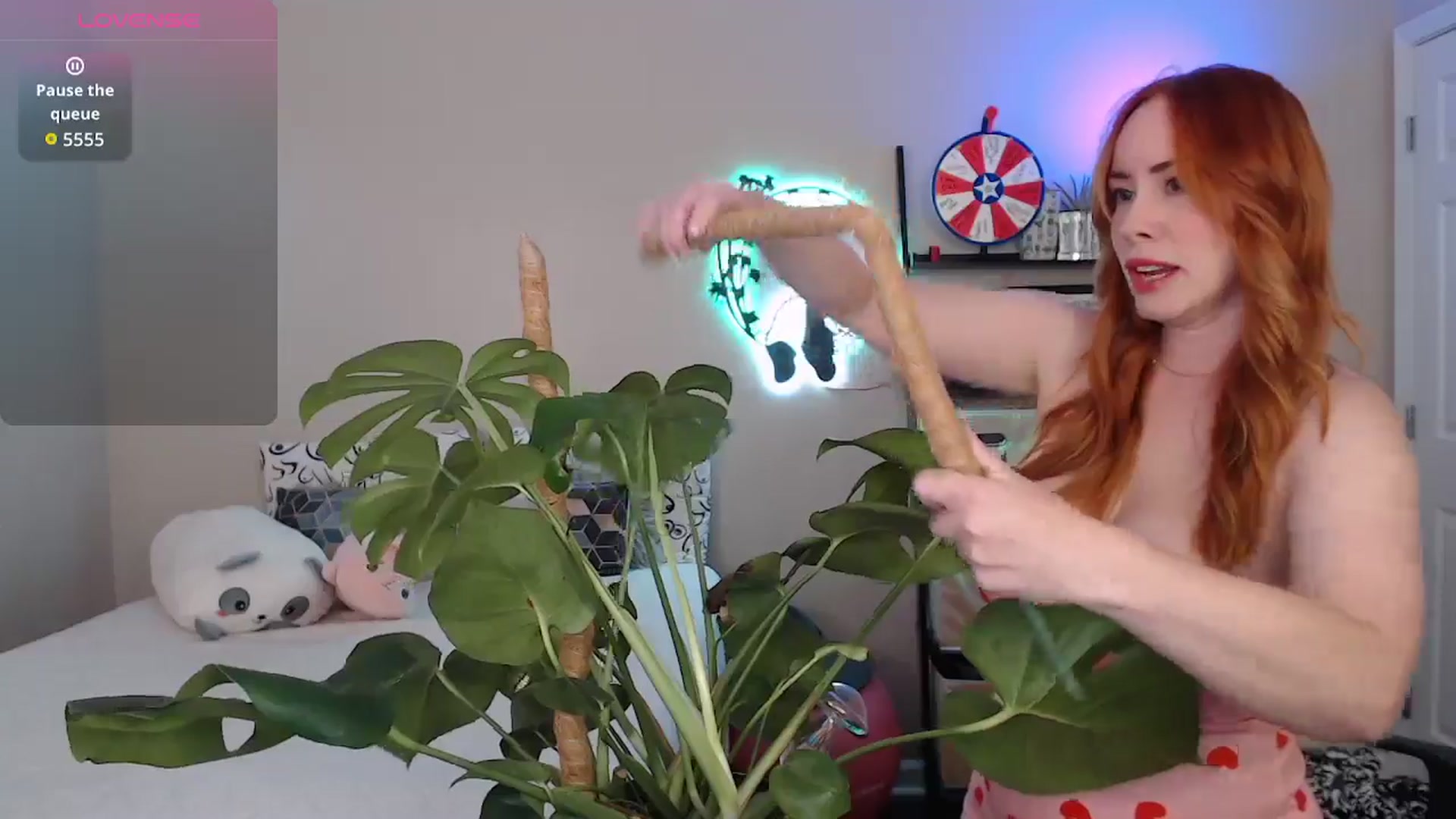 Gallery image thumbnail from MsRedheadMILF's myfreecams stream on, 08/27/2025, 24:15 image 9 of 20