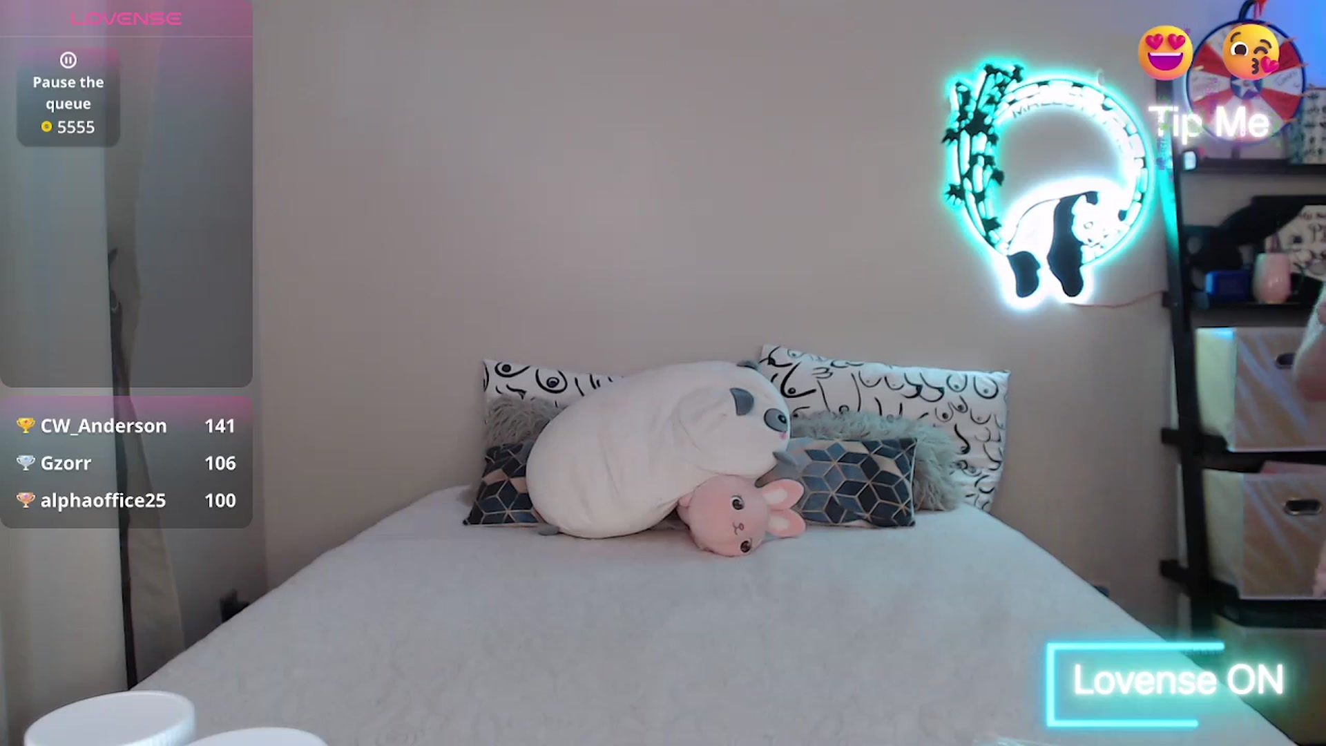 Gallery image thumbnail from MsRedheadMILF's myfreecams stream on, 09/12/2025, 24:15 image 12 of 20