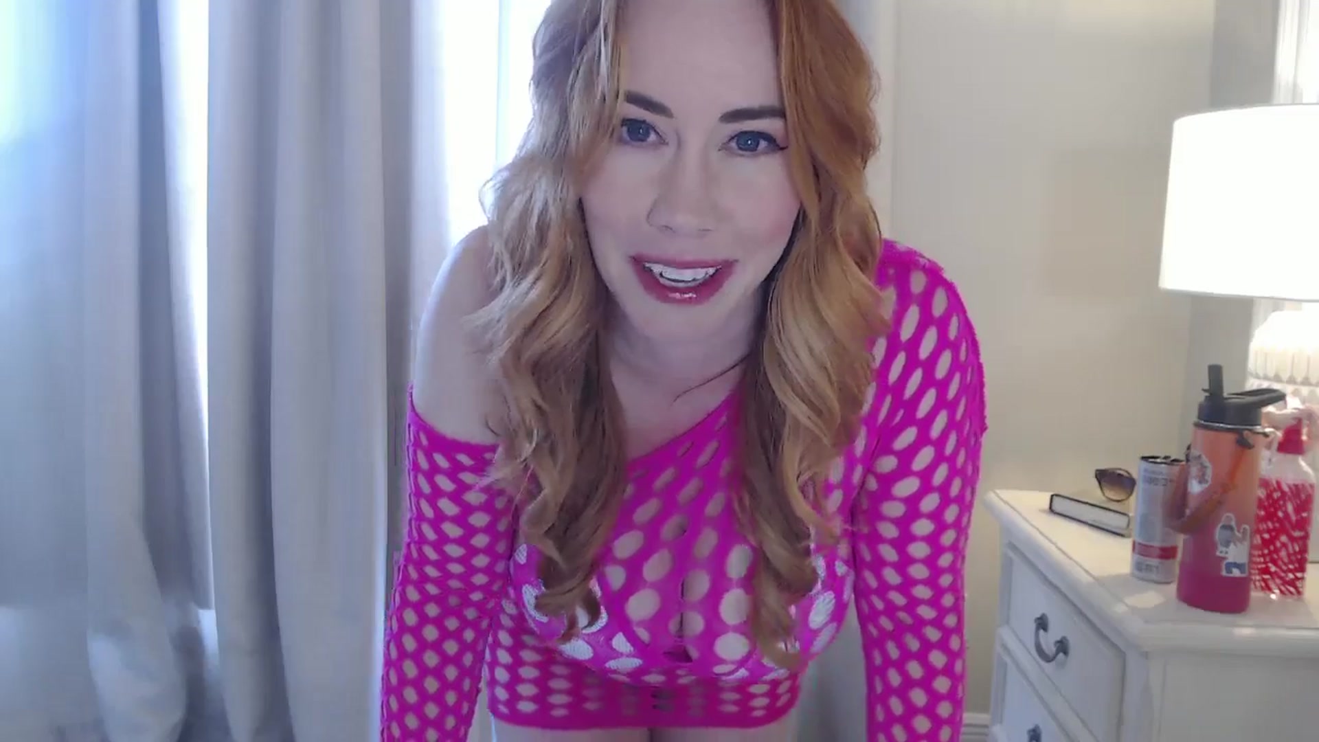 Gallery image thumbnail from MsRedheadMILF's myfreecams stream on, 09/15/2025, 20:52 image 9 of 20