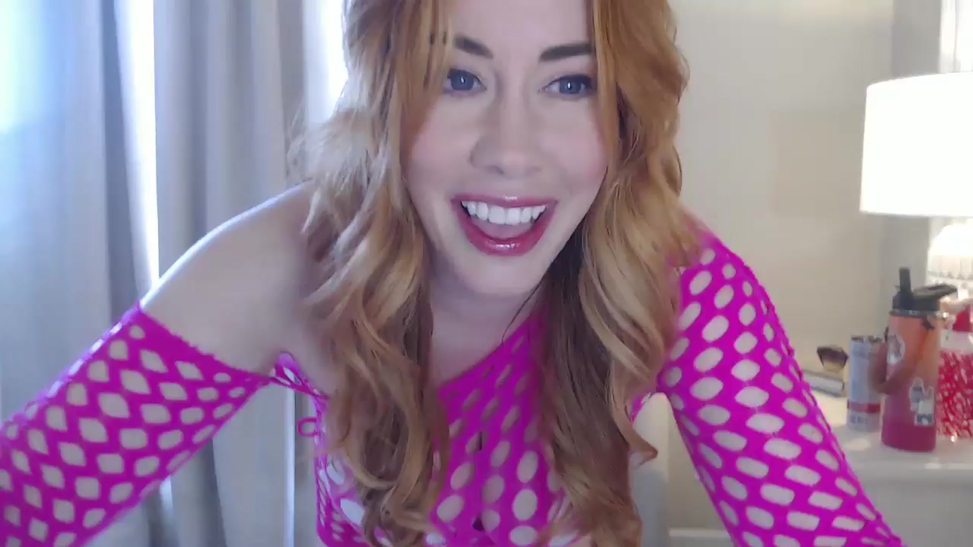 Gallery image thumbnail from MsRedheadMILF's myfreecams stream on, 09/15/2025, 20:52 image 5 of 20