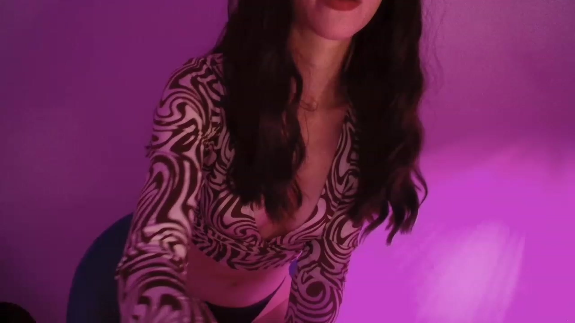 Gallery image thumbnail from MsShyLilly's myfreecams stream on, 11/18/2022, 19:36 image 9 of 20