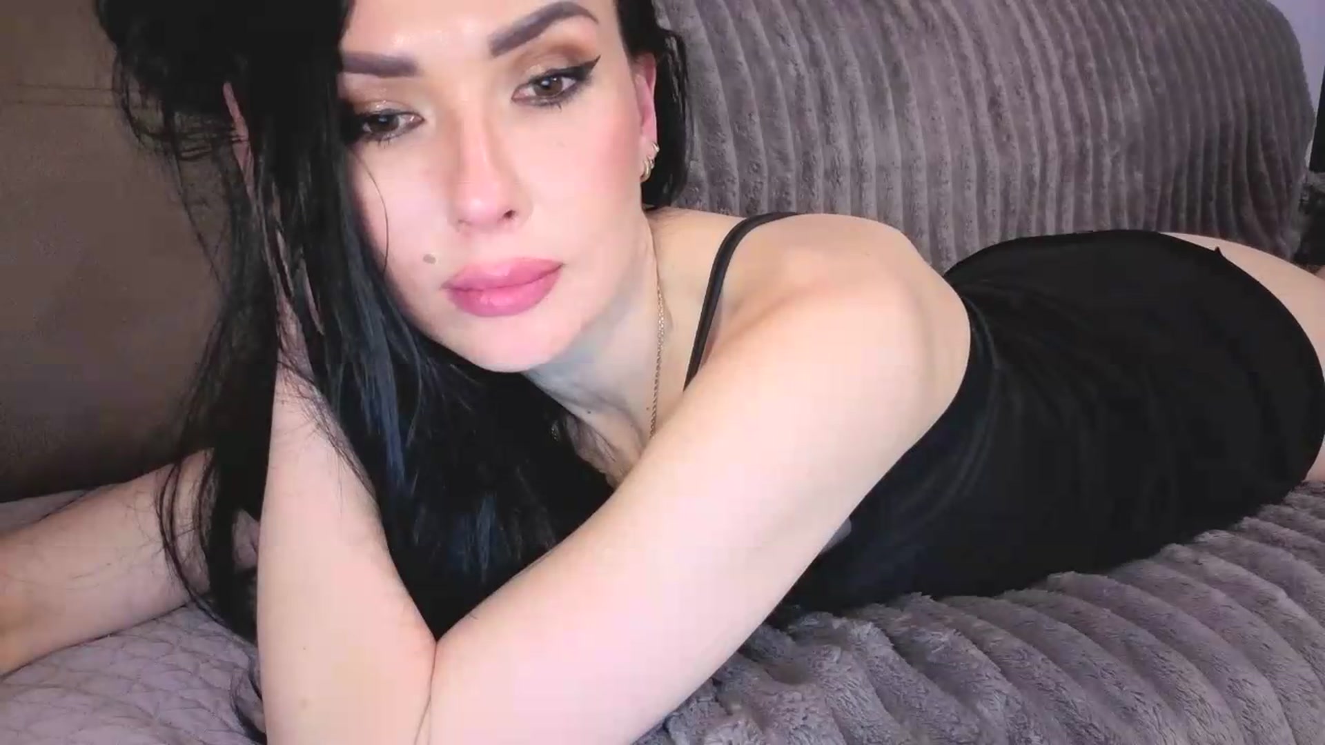 Gallery image thumbnail from MsSultryKate's myfreecams stream on, 05/14/2026, 12:05 image 15 of 20