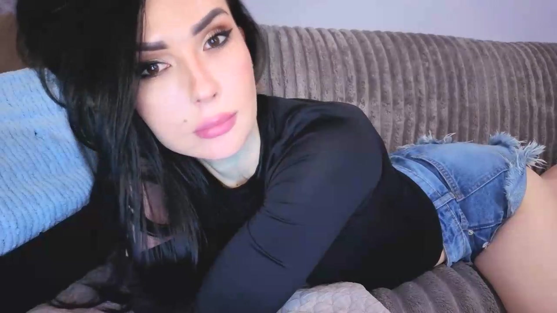 Gallery image thumbnail from MsSultryKate's myfreecams stream on, 05/15/2026, 10:42 image 18 of 20