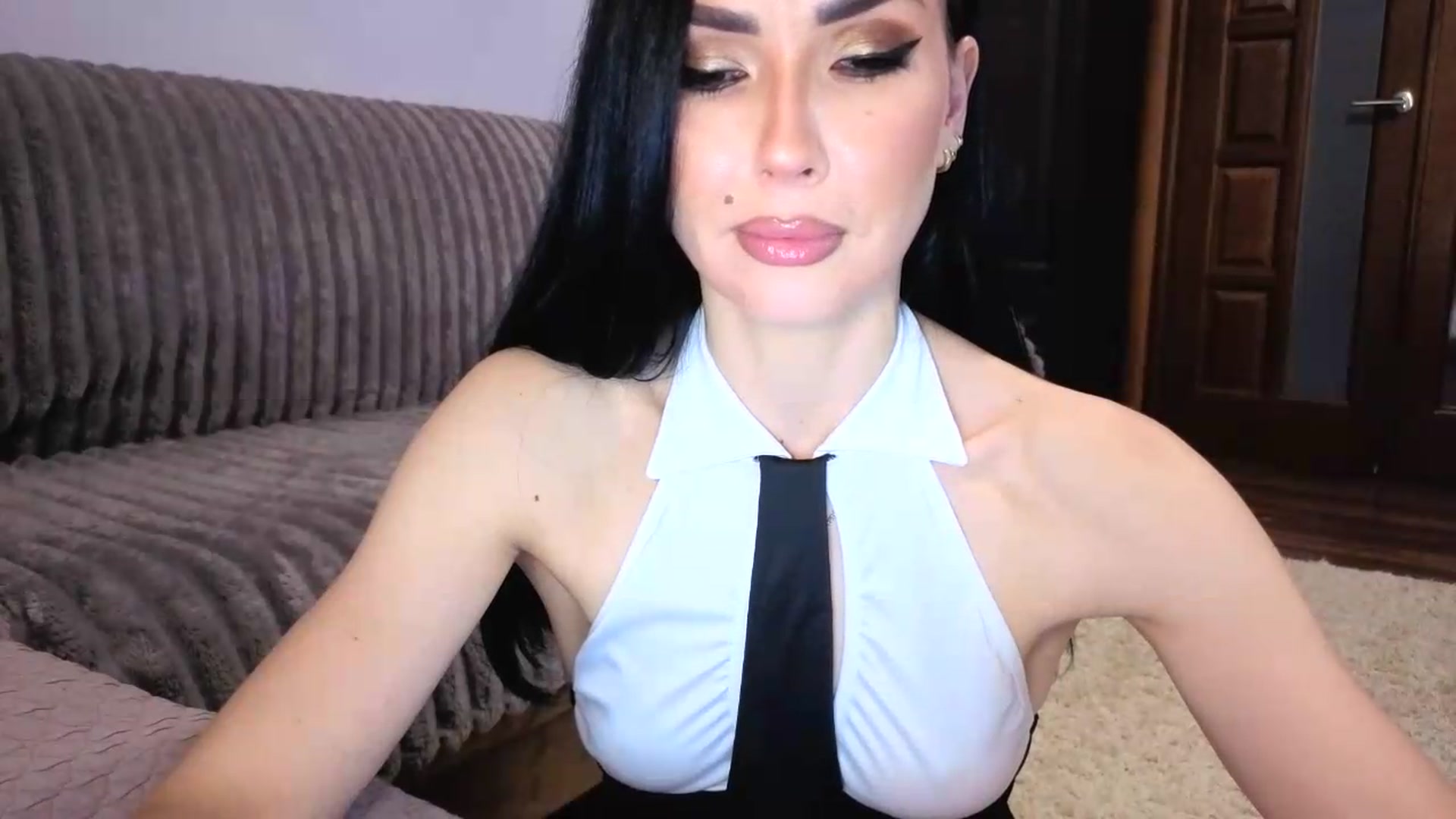 Gallery image thumbnail from MsSultryKate's myfreecams stream on, 06/19/2026, 07:41 image 16 of 20