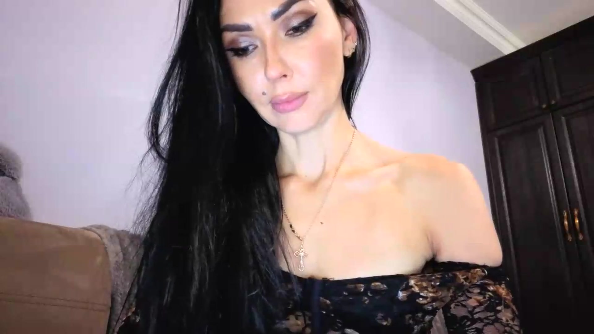 Gallery image thumbnail from MsSultryKate's myfreecams stream on, 08/19/2026, 11:56 image 12 of 20