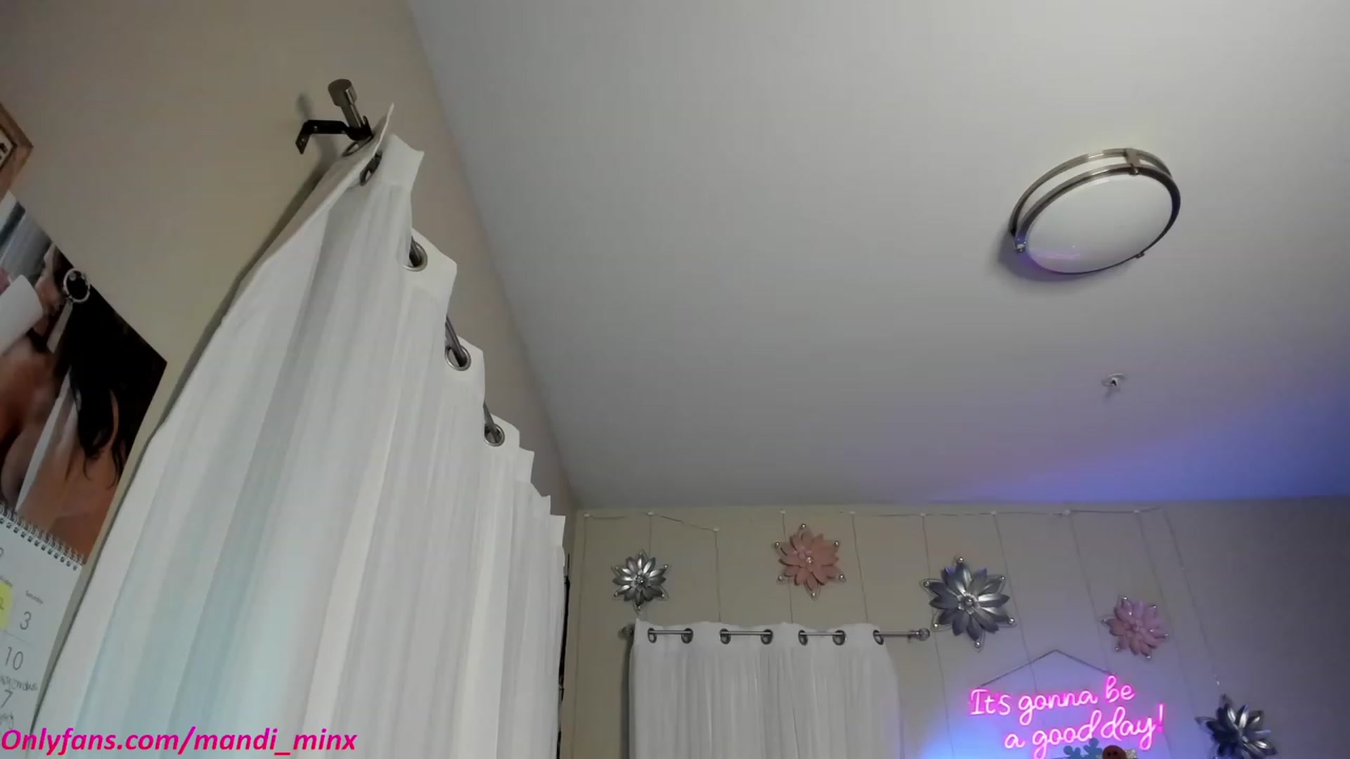 Gallery image thumbnail from MsSweet_Tits's myfreecams stream on, 12/12/2022, 06:55 image 3 of 20