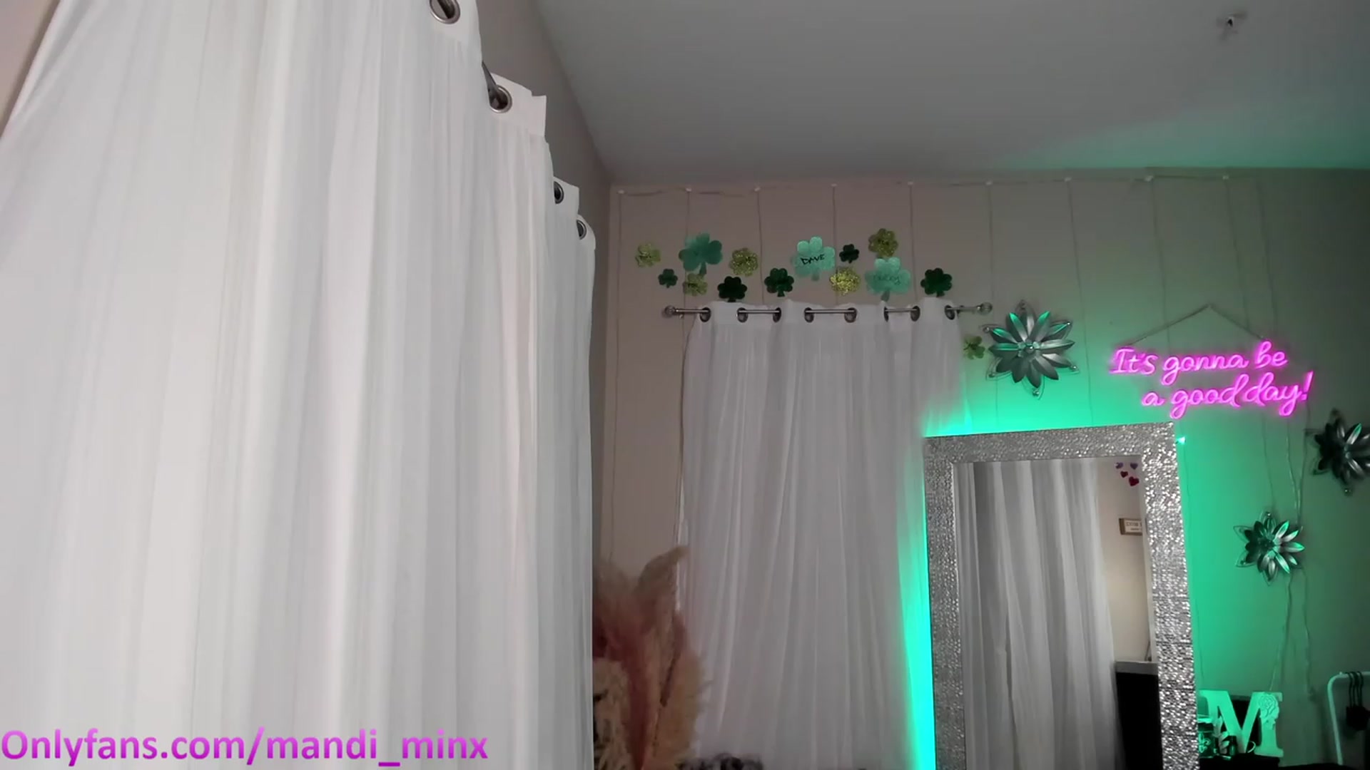 Gallery image thumbnail from MsSweet_Tits's myfreecams stream on, 03/07/2023, 05:14 image 20 of 20