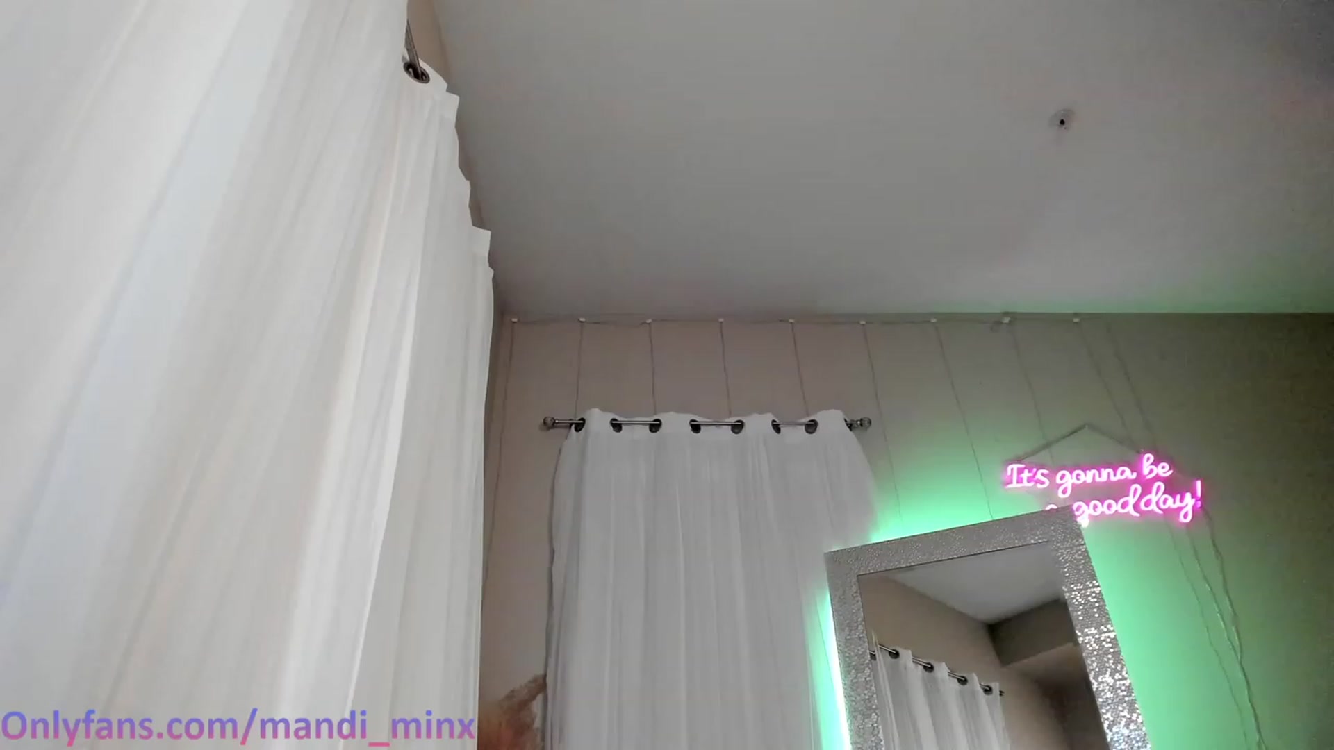 Gallery image thumbnail from MsSweet_Tits's myfreecams stream on, 04/28/2023, 06:09 image 2 of 20